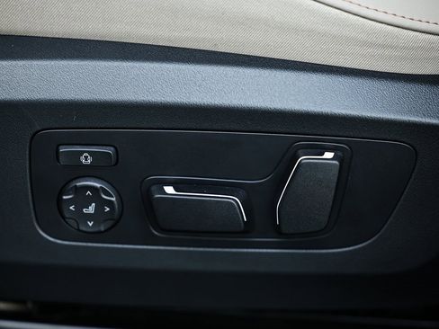 New 2026 BMW X3 xDrive30 w/ Premium Package image 21