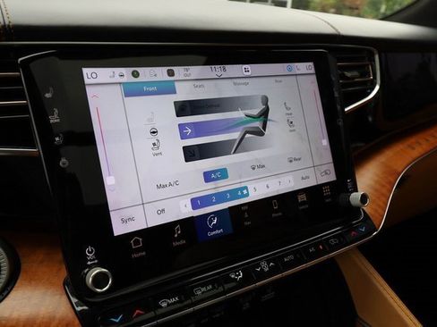 Used 2022 Jeep Grand Wagoneer Series III w/ Rear Seat Video Group 1 image 76