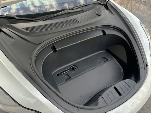 Used 2020 Tesla Model 3 Standard Range Plus image 35