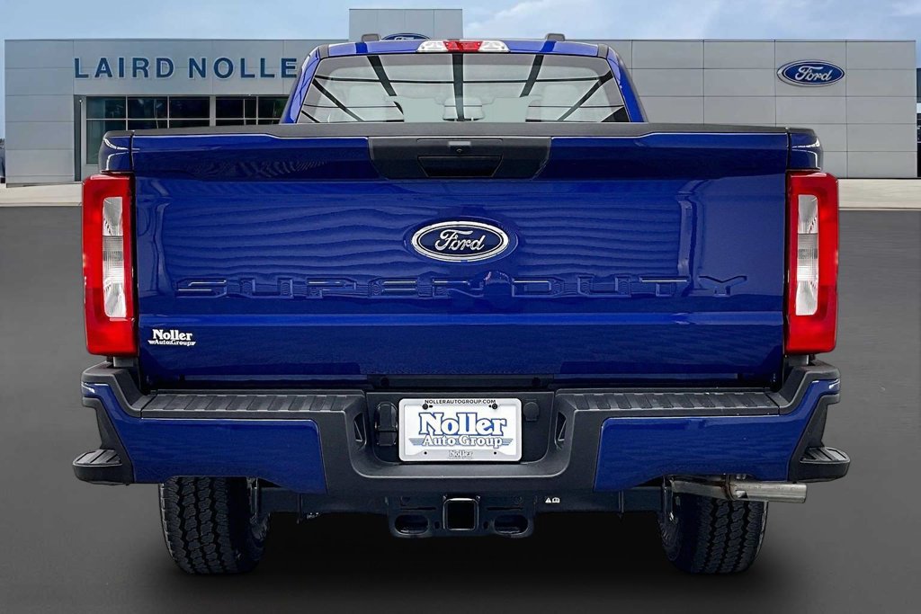 New 2026 Ford F250 XL w/ STX Appearance Package AWD/4WD image 4