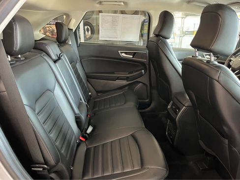 Certified 2024 Ford Edge SEL w/ Convenience Package AWD/4WD image 27