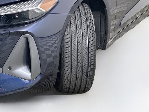 Used 2025 Audi A5 2.0T Prestige w/ 19" Wheel Package image 25