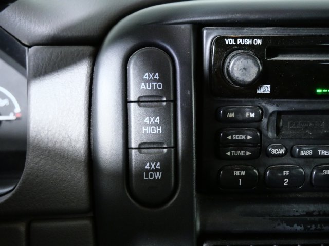 Used 2002 Ford Explorer XLT AWD/4WD image 21