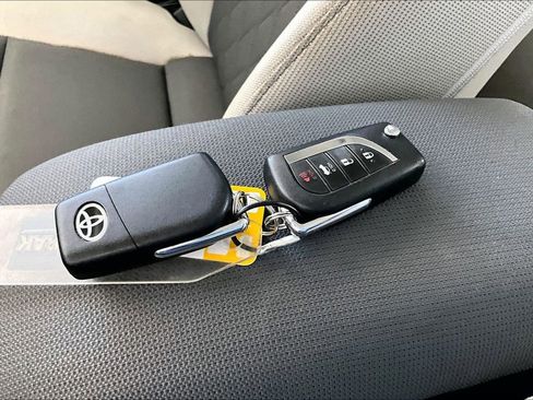 Certified 2023 Toyota Corolla LE image 35