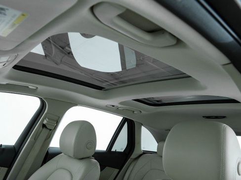 Used 2019 Mercedes-Benz GLC 300 4MATIC DRIVER ASSIST PKG PARKI image 21