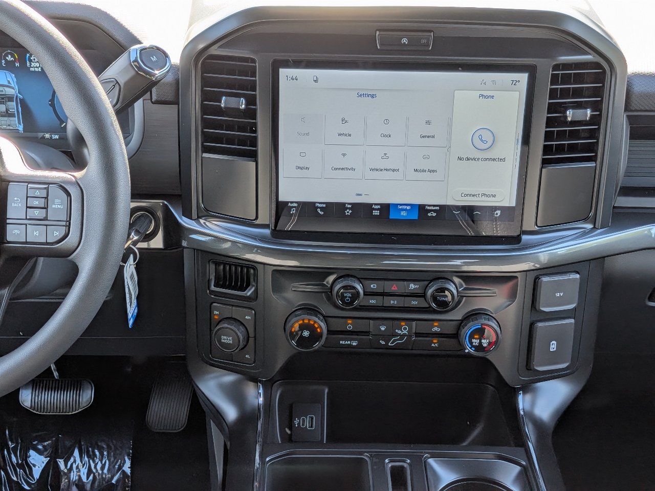 New 2026 Ford F150 STX w/ Equipment Group 200A AWD/4WD image 17