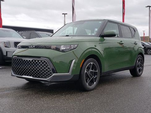 Certified 2023 Kia Soul EX FWD image 8