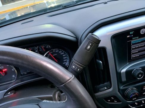 Used 2018 GMC Sierra 1500 SLT AWD/4WD image 16