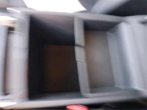 Used 2021 Kia Sorento S image 21