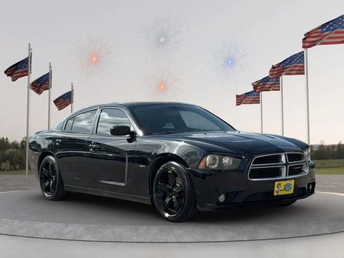 Used 2012 Dodge Charger R/T RWD image 8
