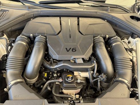 Used 2022 Genesis GV70 3.5T Sport w/ Sport Advanced Package AWD/4WD image 56