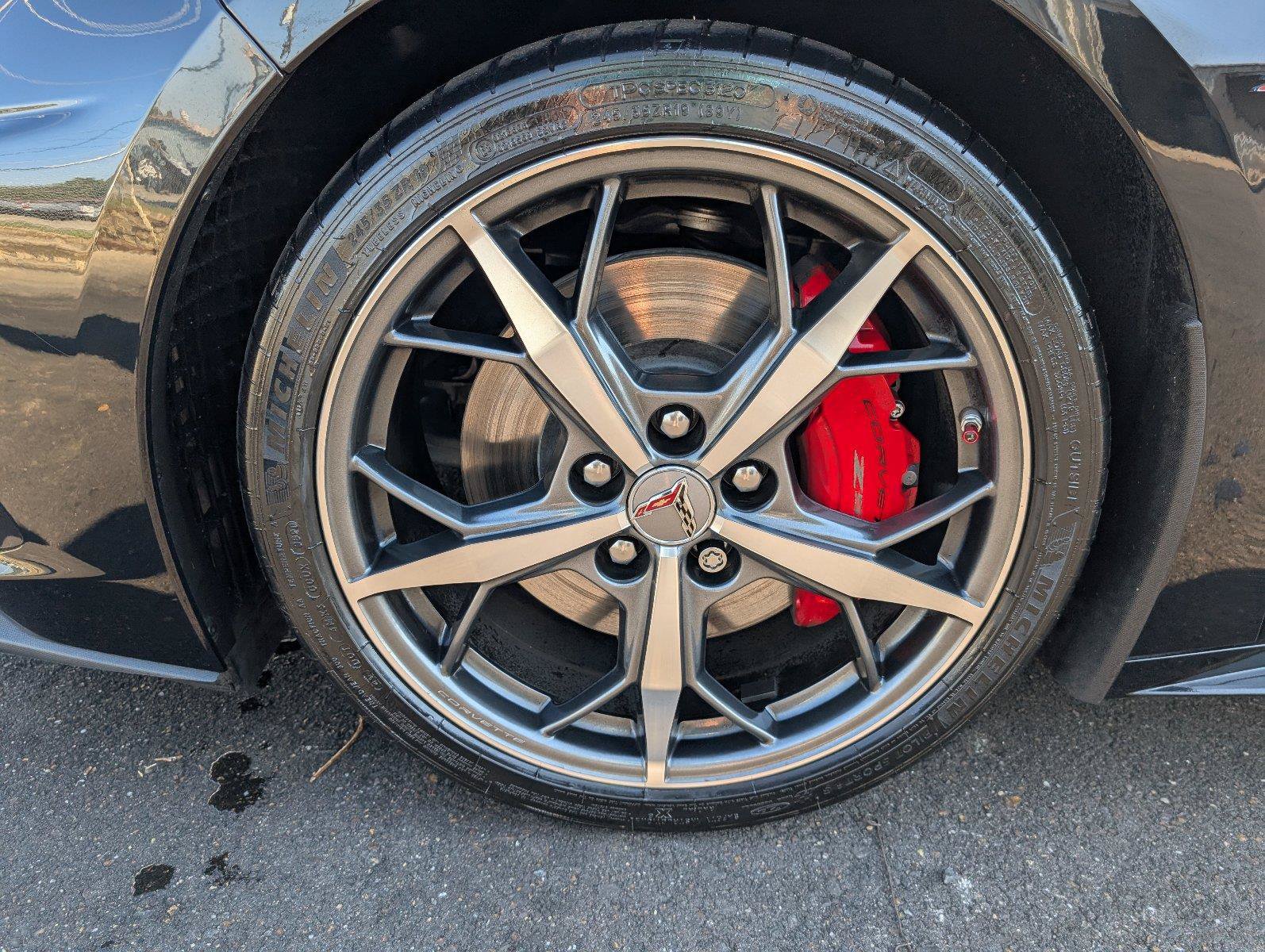 Used 2020 Chevrolet Corvette Stingray Premium Cpe w/ 3LT Preferred Equipment Group RWD image 11