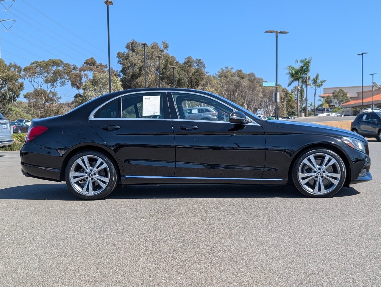 Used 2018 Mercedes-Benz C 300 Sedan image 10