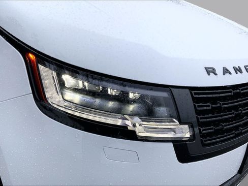 New 2026 Land Rover Range Rover SE AWD/4WD image 13