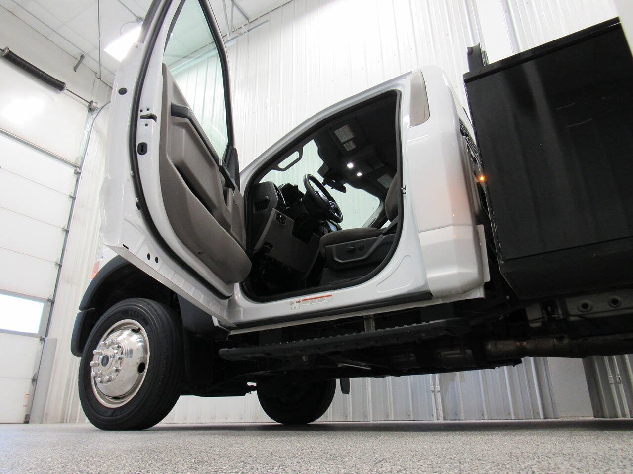 Used 2020 Ford F450 XLT w/ XLT Value Package RWD image 27