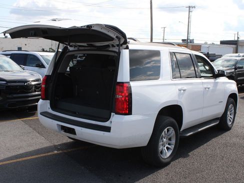 Used 2017 Chevrolet Tahoe LS AWD/4WD image 7