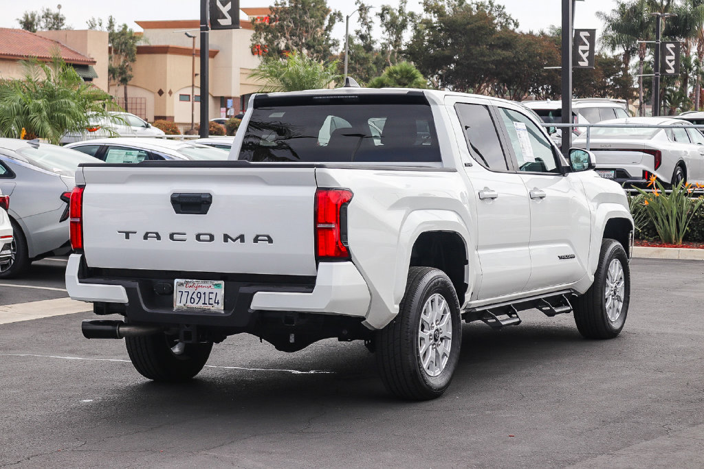 Used 2025 Toyota Tacoma SR5 RWD image 5