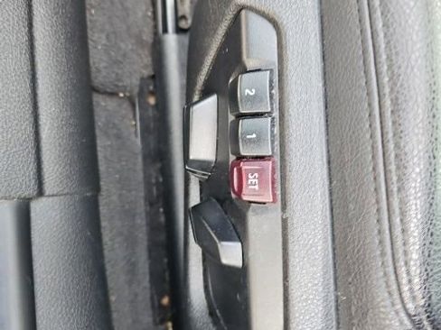 Used 2015 BMW 320i Sedan image 31