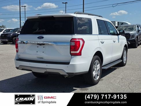 Used 2019 Ford Expedition XLT w/ Equipment Group 202A AWD/4WD image 8