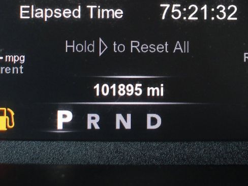 Used 2018 RAM 3500 Laramie image 21