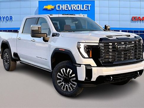 New 2026 GMC Sierra 2500 Denali Ultimate image 1