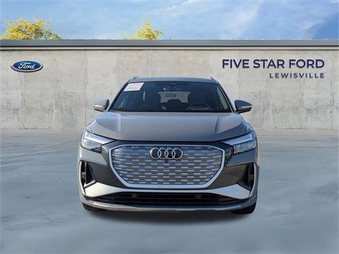 Used 2024 Audi Q4 e-tron Premium image 6