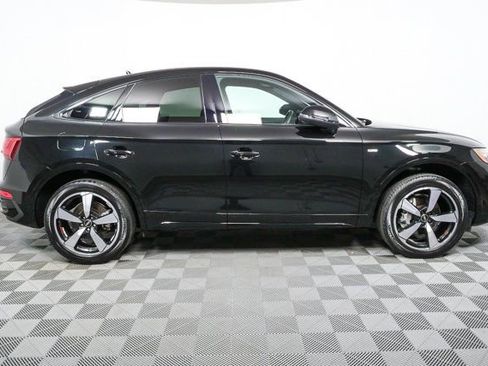 Used 2023 Audi Q5 2.0T Premium Plus w/ Premium Plus Package image 2