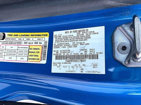 Used 2019 Ford Mustang Coupe w/ Equipment Group 101A RWD image 3