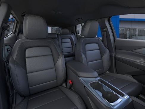 New 2026 Chevrolet Equinox EV LT FWD image 16