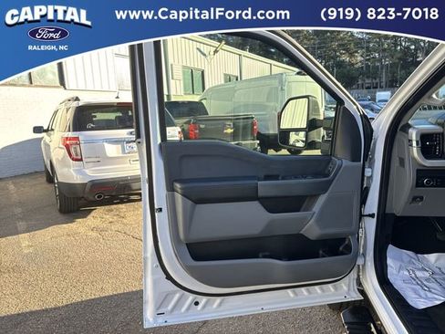 Used 2024 Ford F250 XLT image 19