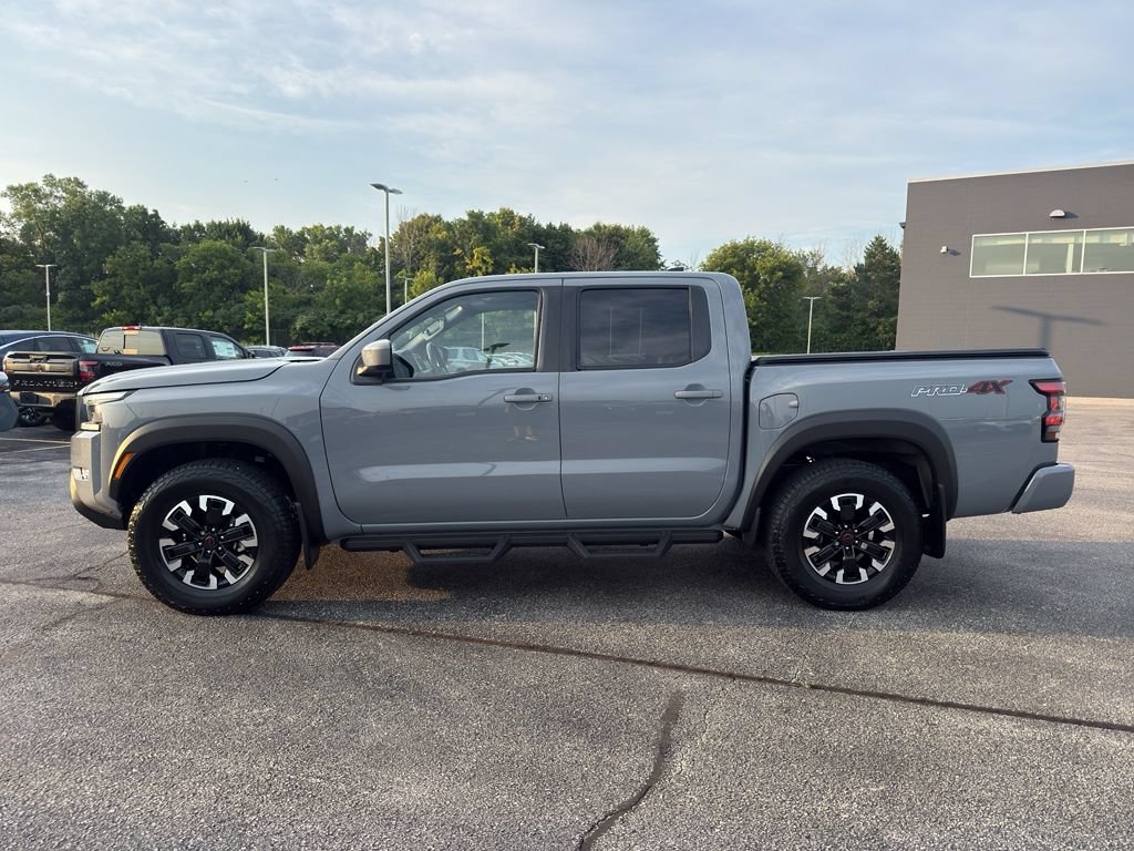 Used 2023 Nissan Frontier PRO-4X w/ Technology Package AWD/4WD image 6