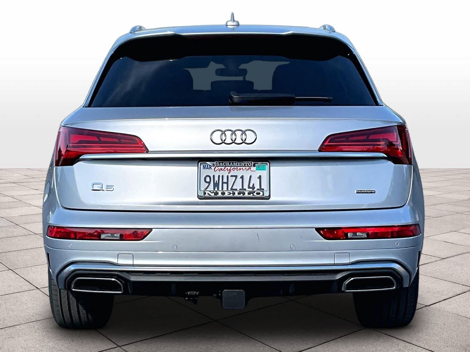 Used 2022 Audi Q5 e Prestige AWD/4WD image 9
