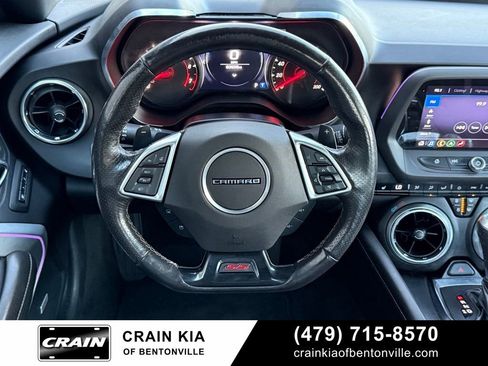 Used 2020 Chevrolet Camaro SS RWD image 13