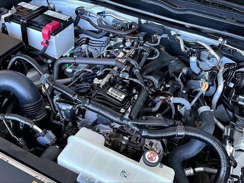 Used 2024 Toyota Tacoma SR5 RWD image 31