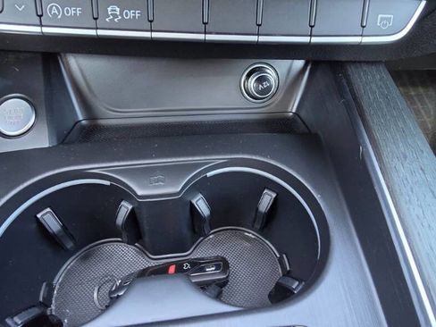 Used 2017 Audi A4 2.0T Premium image 44