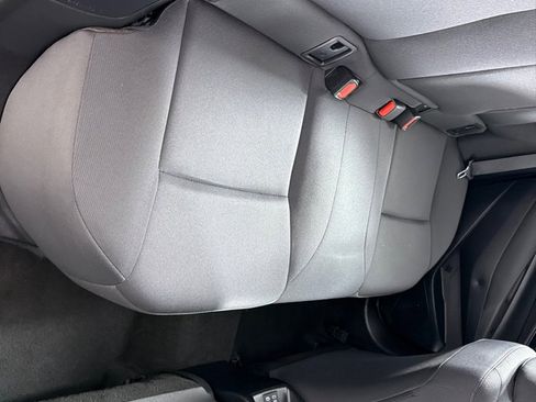 Used 2024 Toyota Corolla LE image 21