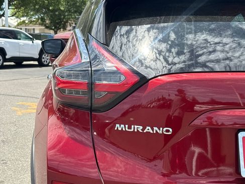 Used 2021 Nissan Murano Platinum w/ Cargo Package FWD image 13