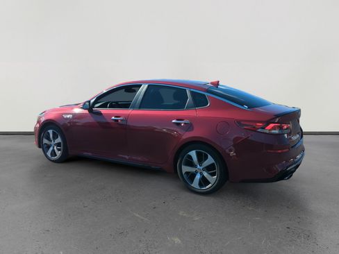 Used 2019 Kia Optima S image 3