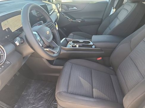 New 2026 Chevrolet Equinox LT image 21