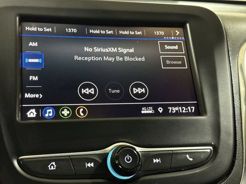 Used 2021 Chevrolet Equinox LT w/ Driver Convenience Package FWD image 14