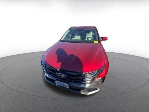 Used 2025 Hyundai Tucson SEL image 2