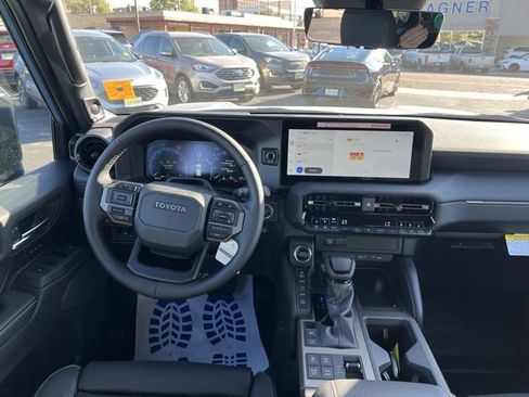 Certified 2025 Toyota Land Cruiser image 22
