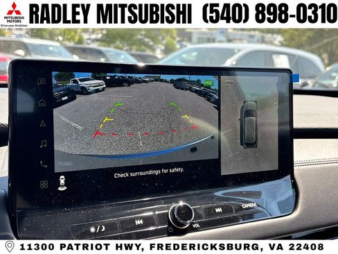 New 2026 Mitsubishi Outlander SE AWD/4WD image 9