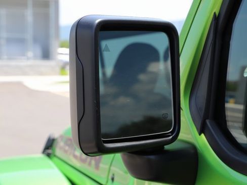 New 2025 Jeep Gladiator Rubicon w/ Safety Group image 11