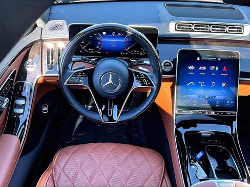 Used 2022 Mercedes-Benz S 580 4MATIC Sedan image 6
