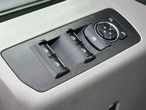 Used 2018 Ford F150 XLT w/ Equipment Group 301A Mid image 13