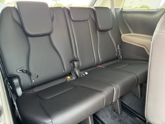 New 2026 Kia Carnival EX FWD image 23