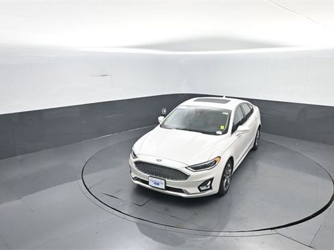 Certified 2019 Ford Fusion Titanium image 21