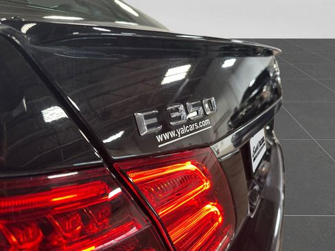 Used 2015 Mercedes-Benz E 350 4MATIC Sedan w/ Premium 1 Package image 39