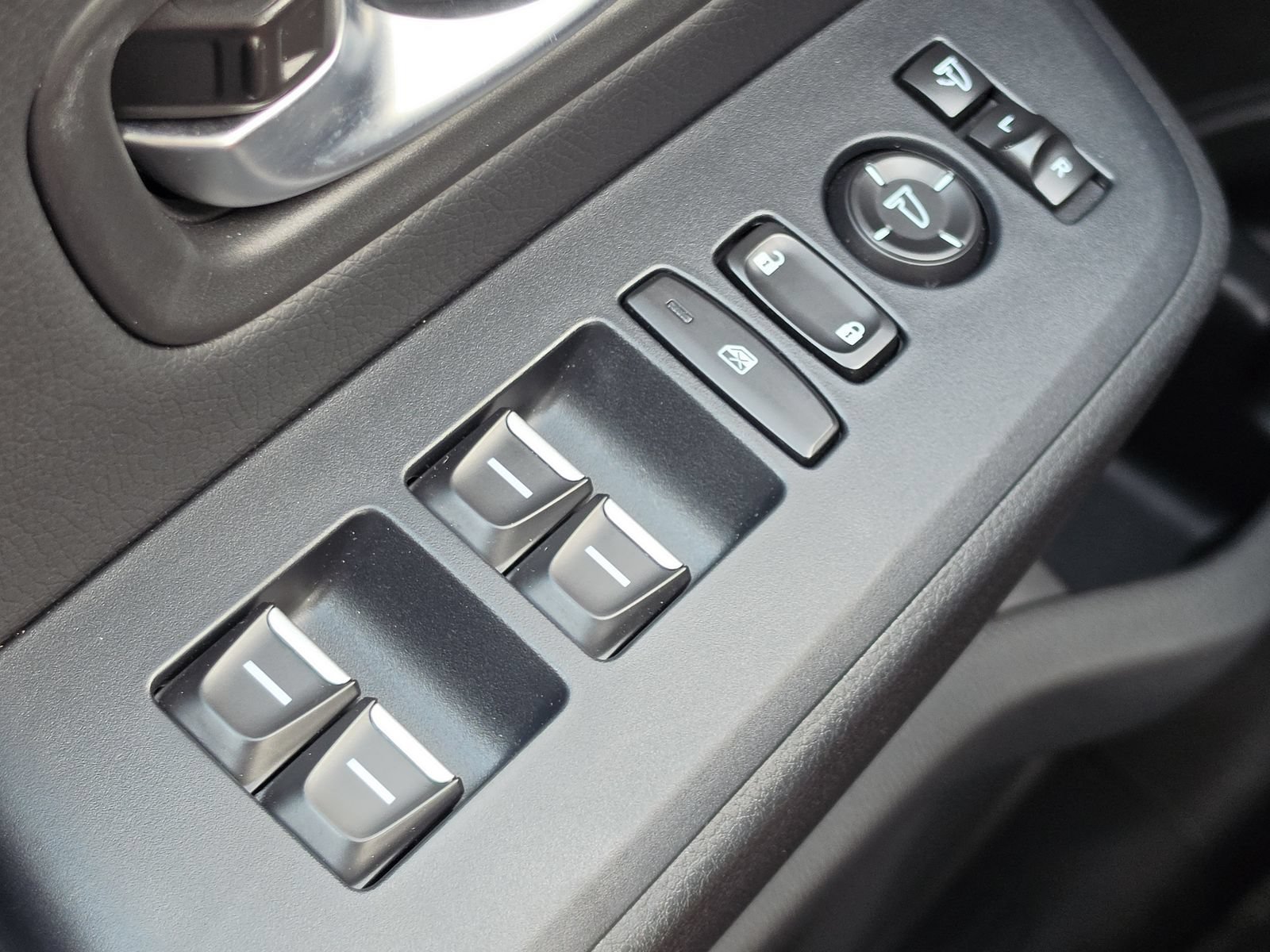 Used 2025 Honda Pilot Elite image 19
